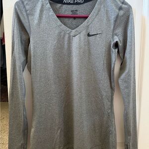 Nike Pro Women's V-Neck Gray Long Sleeve Tee
